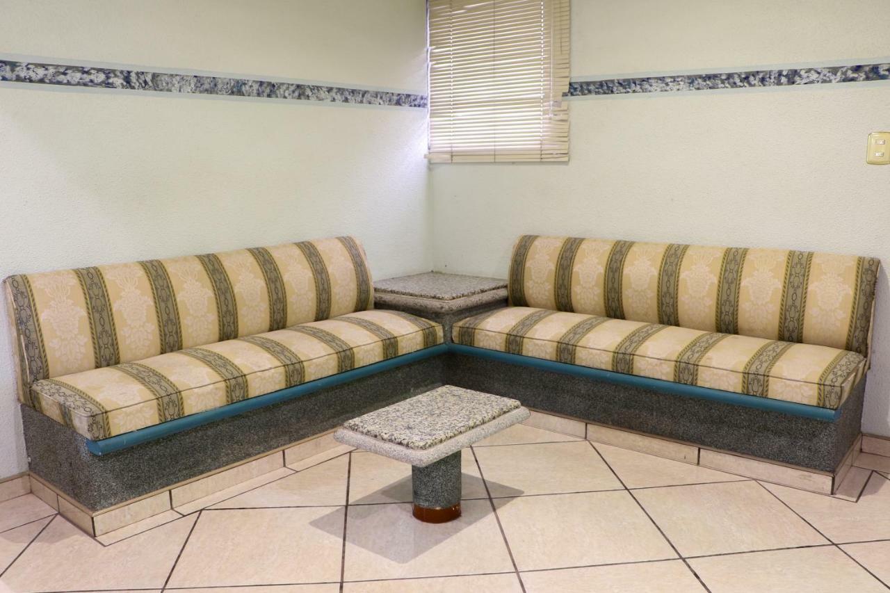 Motel Caribe Córdoba Εξωτερικό φωτογραφία
